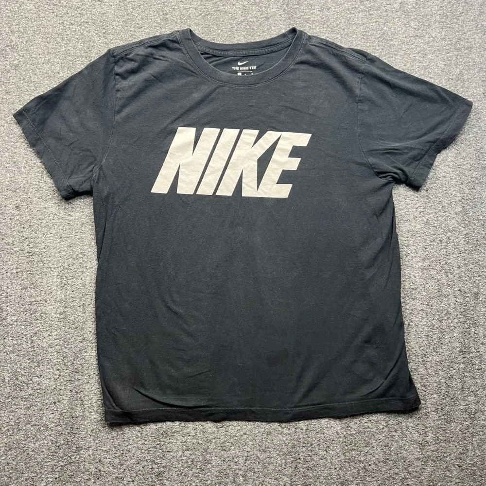 Nike Graphic T-Shirt Mens Large Black Short‎ Sleeve Big Logo Cotton Tee